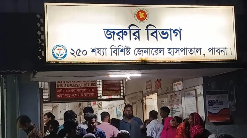 পাবনায় বজ্রপাতে শিশুসহ ৬ জনের মৃত্যু