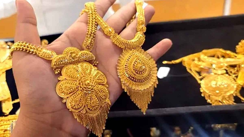 রেকর্ডের পর রেকর্ড